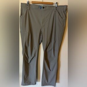 Orvis Men's UPF Sun Protection Pants in Gray